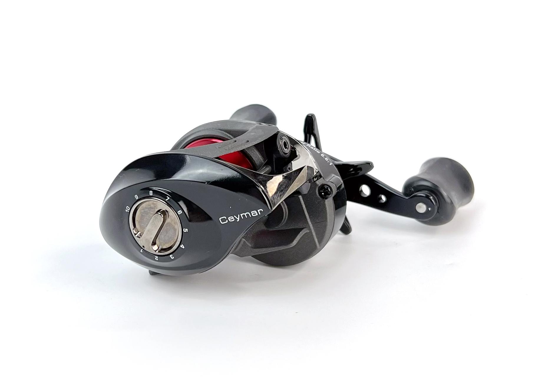 okuma baitcaster reel