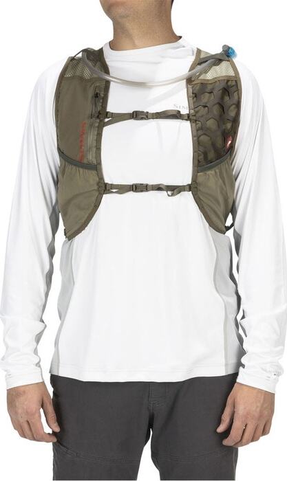 Simms Flyweight Vest Pack Smoke Size: L/XL – Glasgow Angling Centre