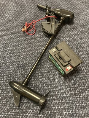 Preloved Bison 40lb Thrust Electric Outboard Trolling Motor with 60ah Leisure Battery - Used