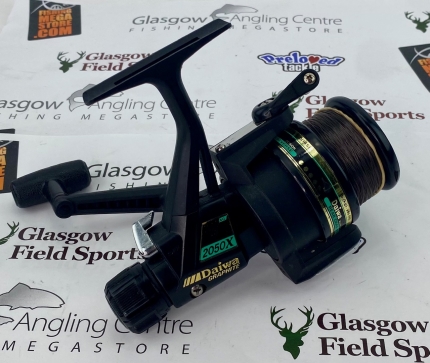 Preloved Daiwa 2050x Graphite rear drag spinning reel (no box) - Used