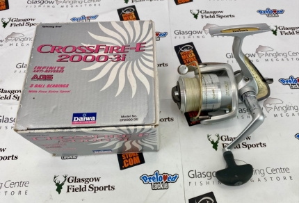 Preloved Daiwa Crossfire-E 2000-3i spinning reel (in box) - Used