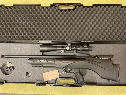 Preloved Daystate Renegade Black HP .25 FAC Air Rifle with Scope Moderator and Hardcase (60ft/lb) - Excellent