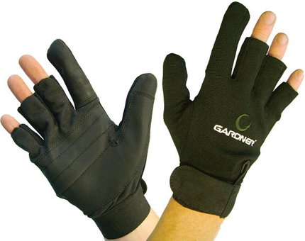 Gardner Casting Glove