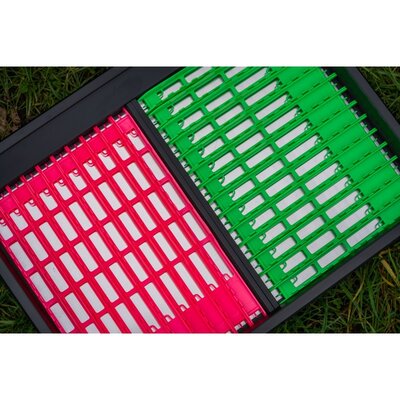 Guru RSW Waterproof 36mm Tray Including x10 Pink (26cm) x14 Green (19cm) Evo Winders