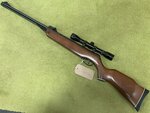 Preloved Gamo CF-20 .22 Air Rifle with Scope and Bag - Excellent